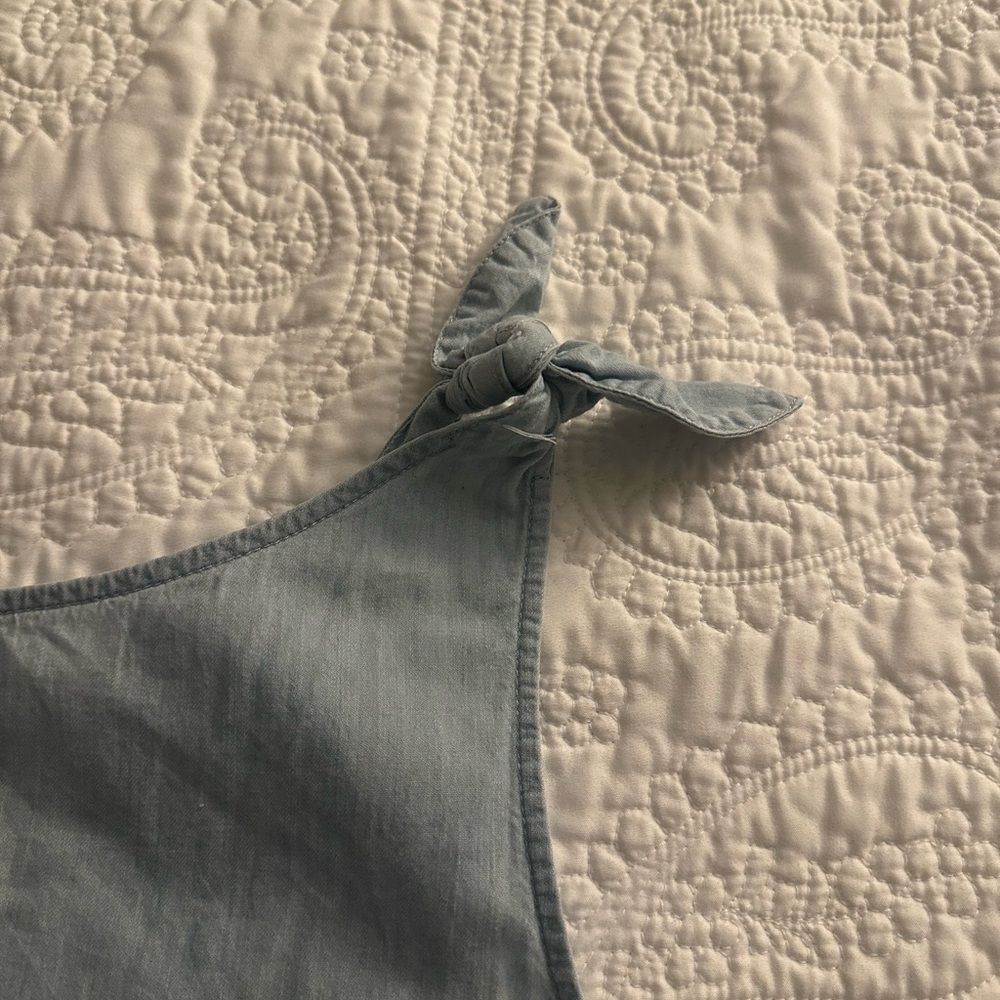 Vineyard Vines Top - Picture 3 of 4
